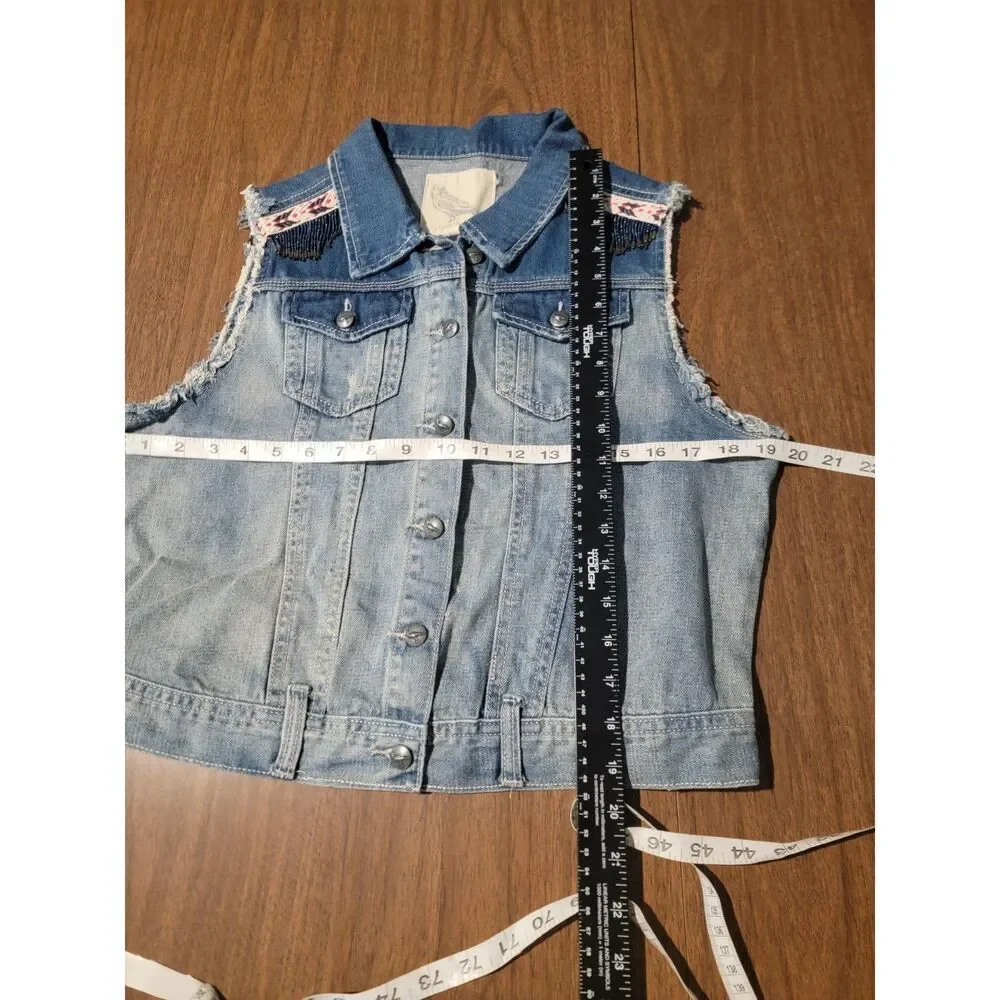 White Crow Denim Button Cropped Vest Cowgirl Rodeo Western Boho Beaded boho Ombr
